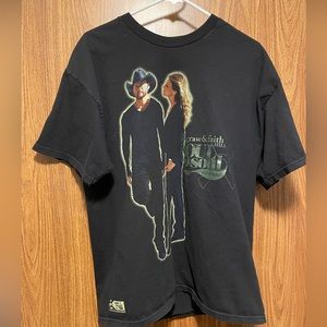 Tim McGraw & Faith Hill ‘Soul 2 Soul’ tour shirt